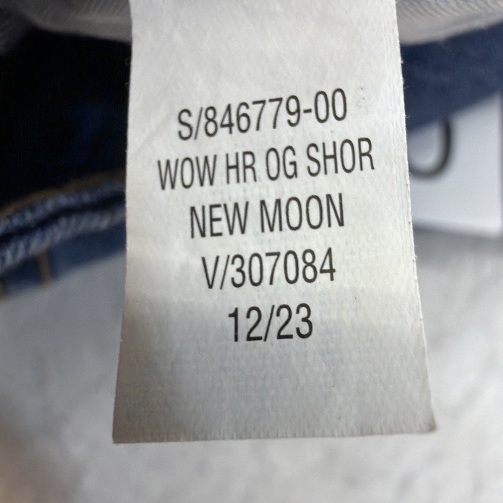 Old Navy Women's High-Rise WOW Stretch Denim Shorts Blue Size 2 w/ 3" Inseam EUC - Picture 15 of 15